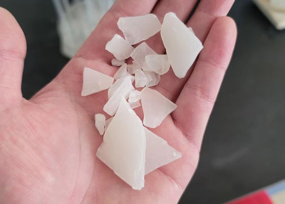 Хорошая цена Агент водоочистки ломтей сульфата 17% алюминиевый используемый для бумажный делать онлайн